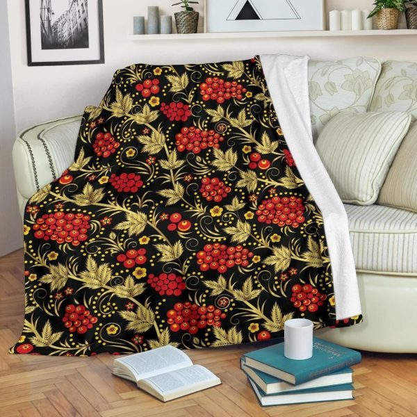 Red Cranberry Pattern Print Design Fleece Blanket